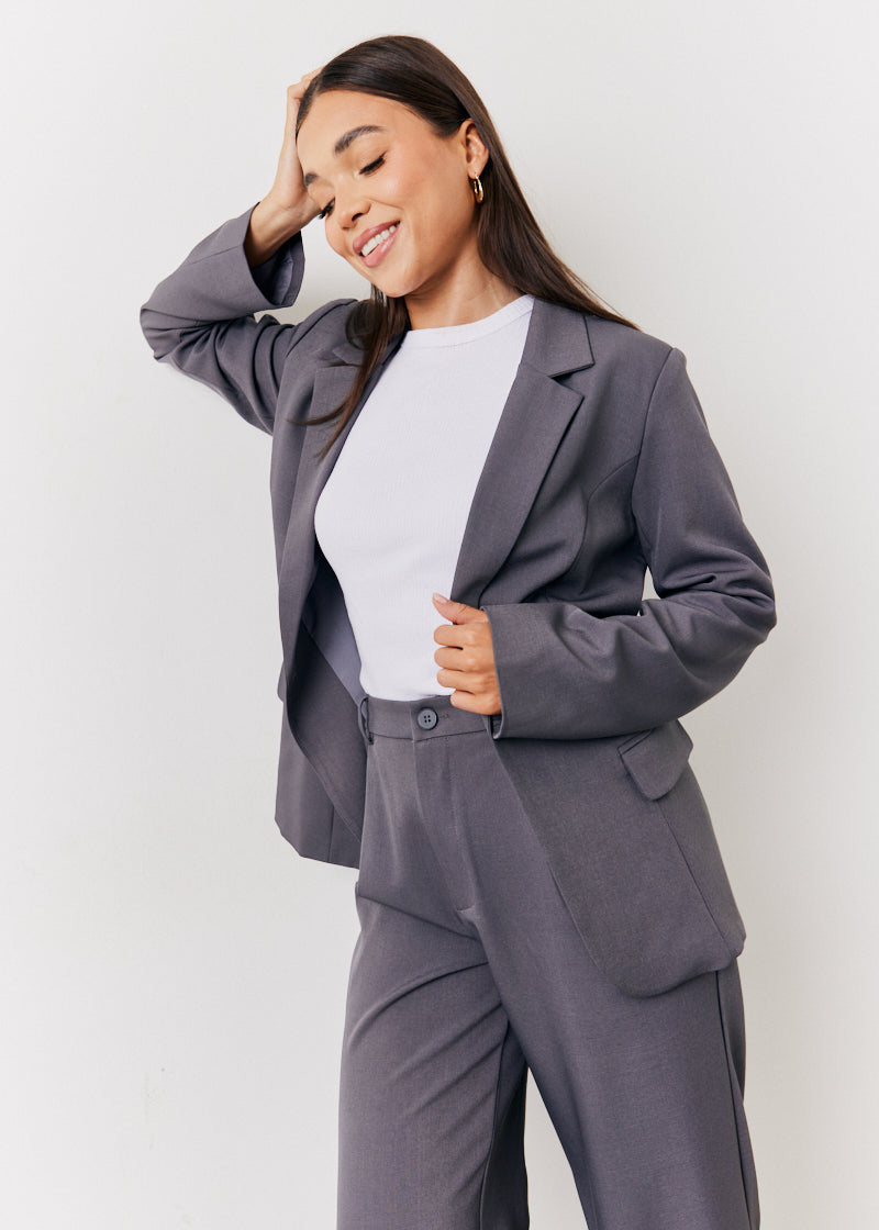 Relaxed Pocket Detail Blazer