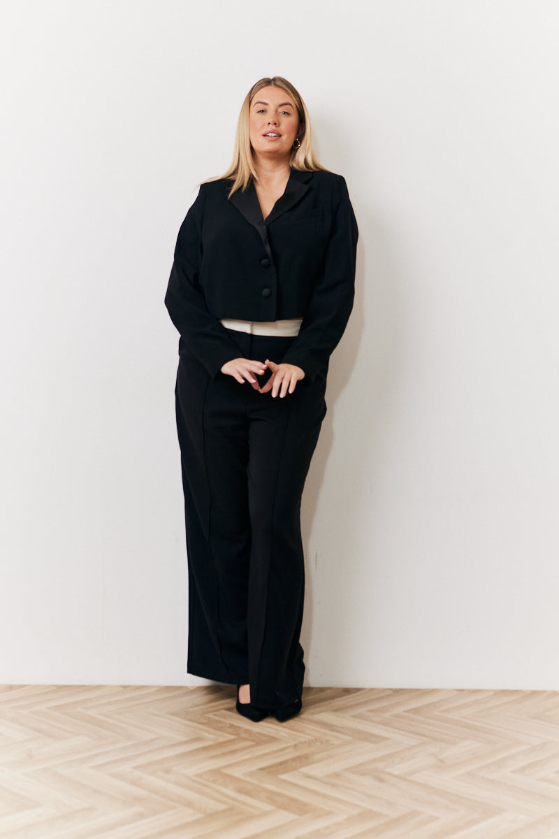Occasion Black Cropped Tux Blazer