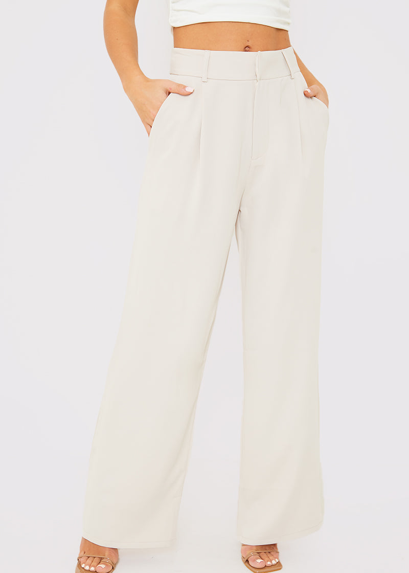 Relaxed Wide Leg Trouser