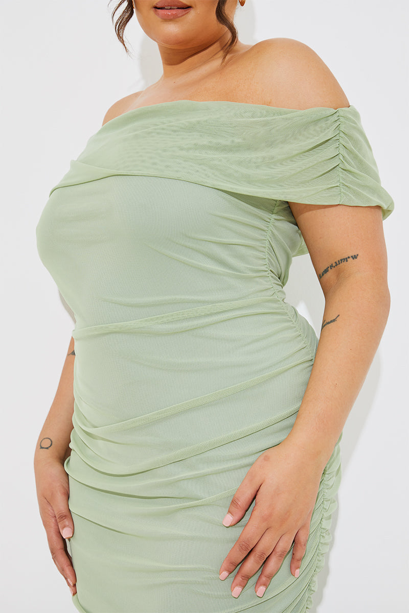 Mesh Bardot Ruched Midi Dress InTheStyle Mesh Bardot Ruched Midi Dress InTheStyle