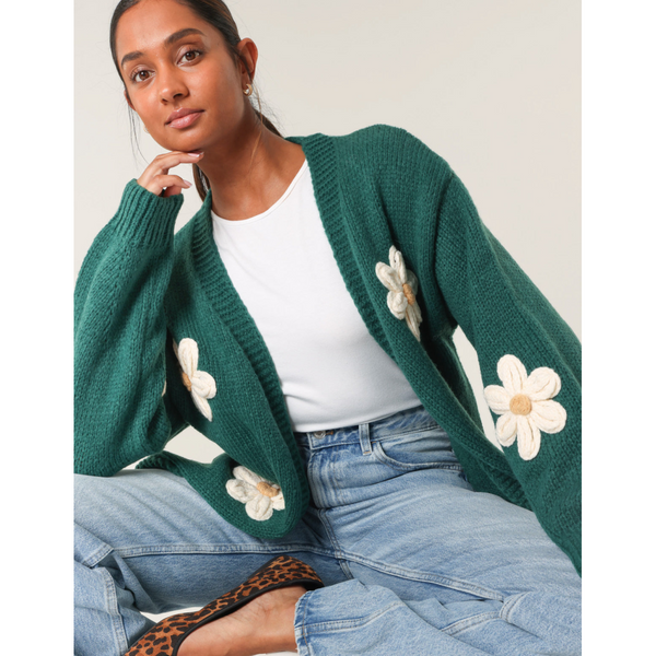 Daisy Large Flower Cardigan – InTheStyle