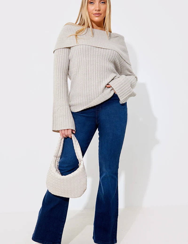 Flared Jeans